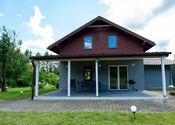 Port Jura בית נופש *